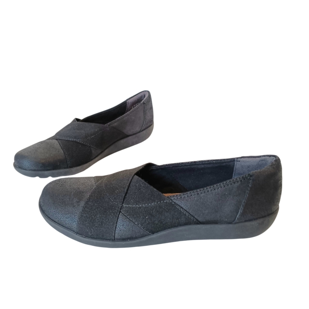Clarks Shoes Size 7 Black Soft Cushion Slip-On Flats Elastic Criss Cross‎